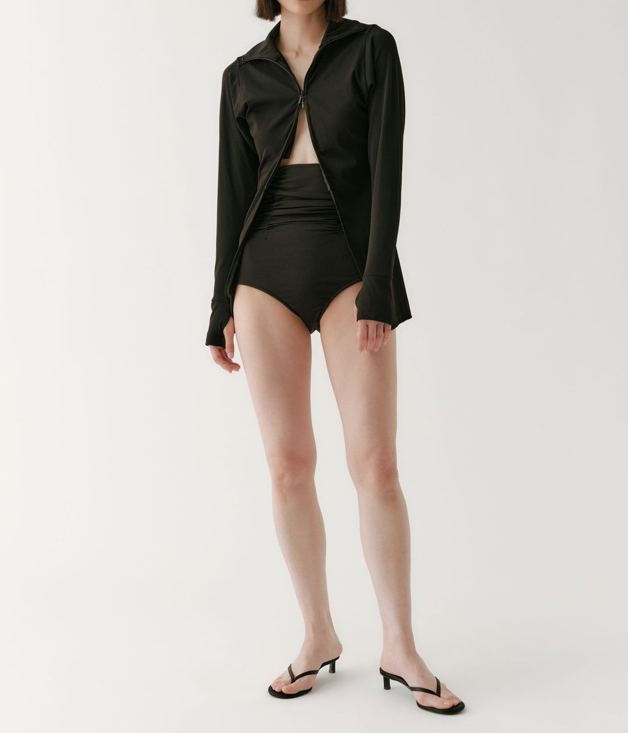 DAWN ''NO.18 HAORI CUP IN ZIP UP'' (BEIGE)