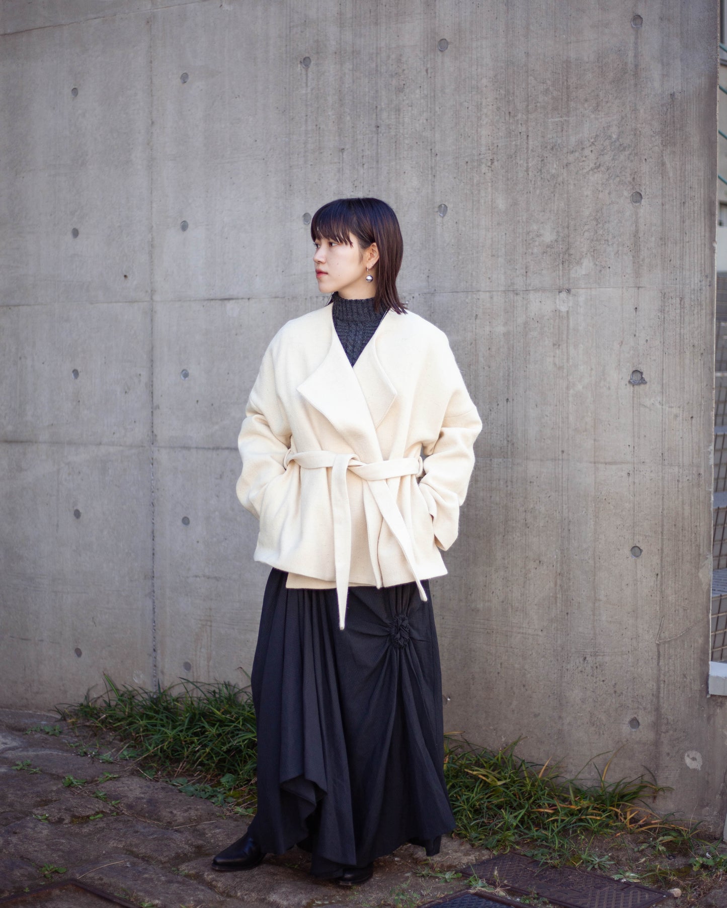 WHITEREAD "CIRCLE POCKET SKIRT"(STRAITED GREY PINSTRIPE)