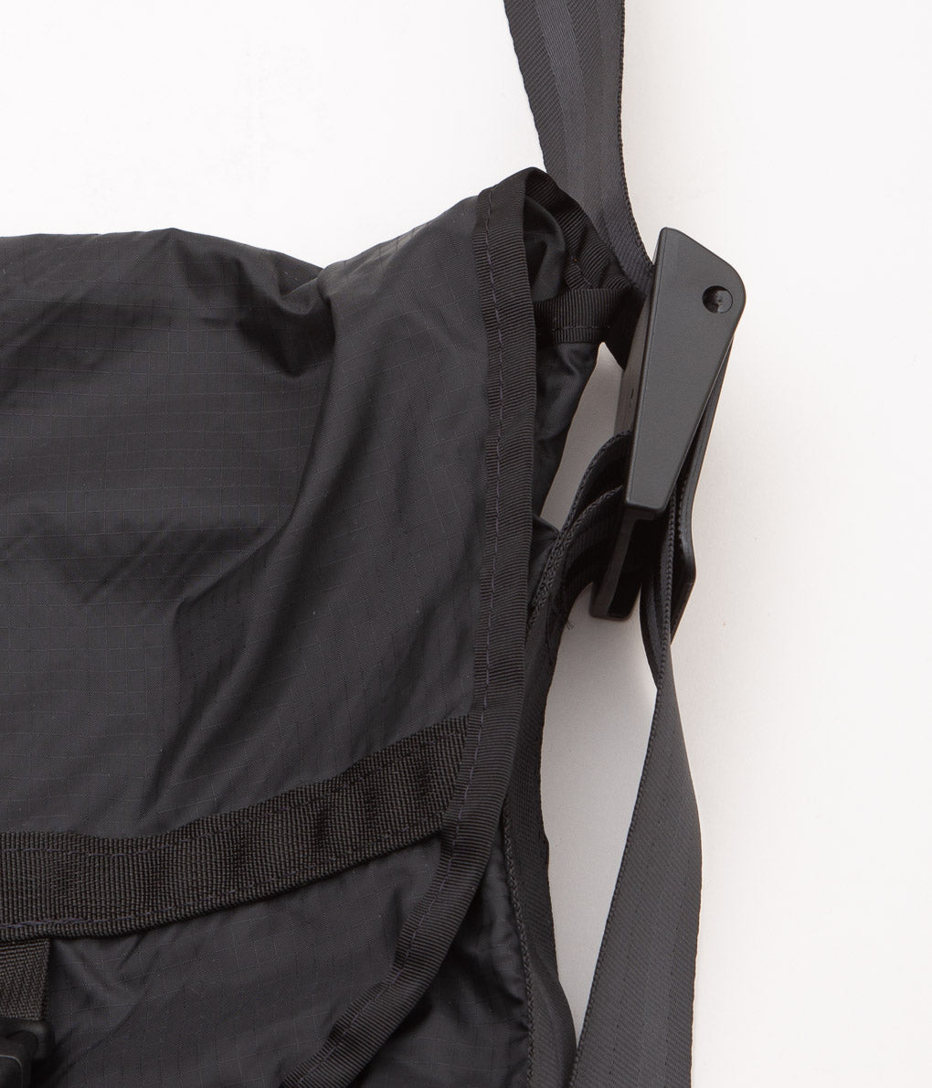 BATTLE LAKE"RIPSTOP MAIN STREET COURIER SMALL"(BLACK)