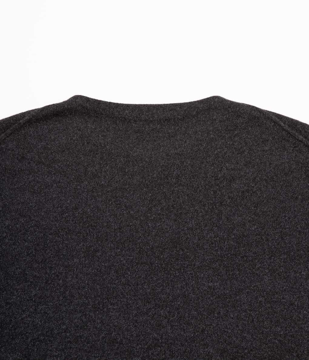COMOLI "カシミヤ コモリニット"(CHARCOAL)