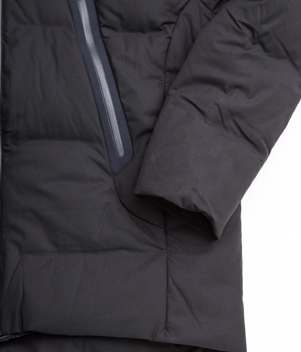 DESCENTE ALLTERRAIN "OVERSIZED JACKET MOUNTAINEER"(BLACK)