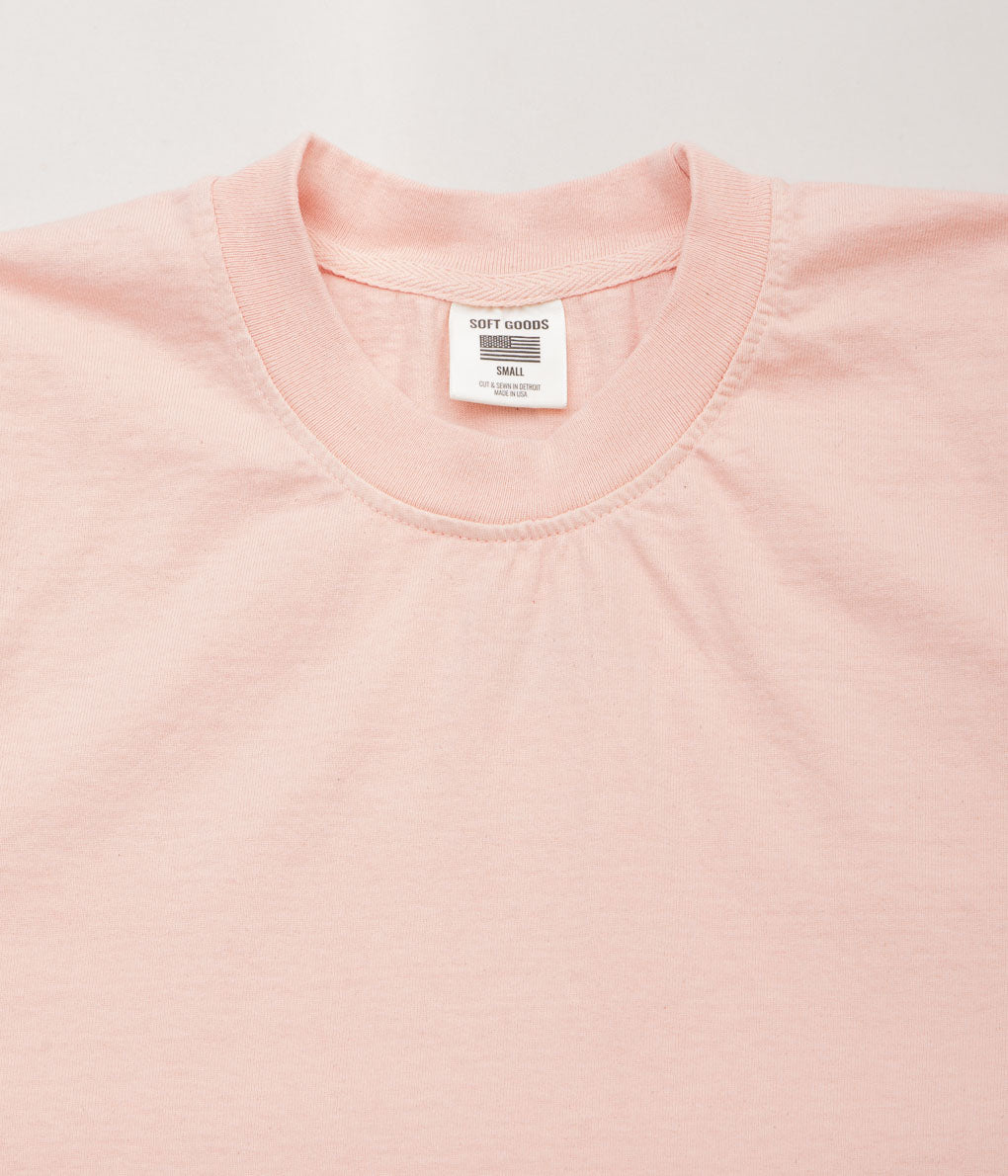 SOFT GOODS ''HEAVY WEIGHT CREWNECK TEE'' (BLUSH PINK)