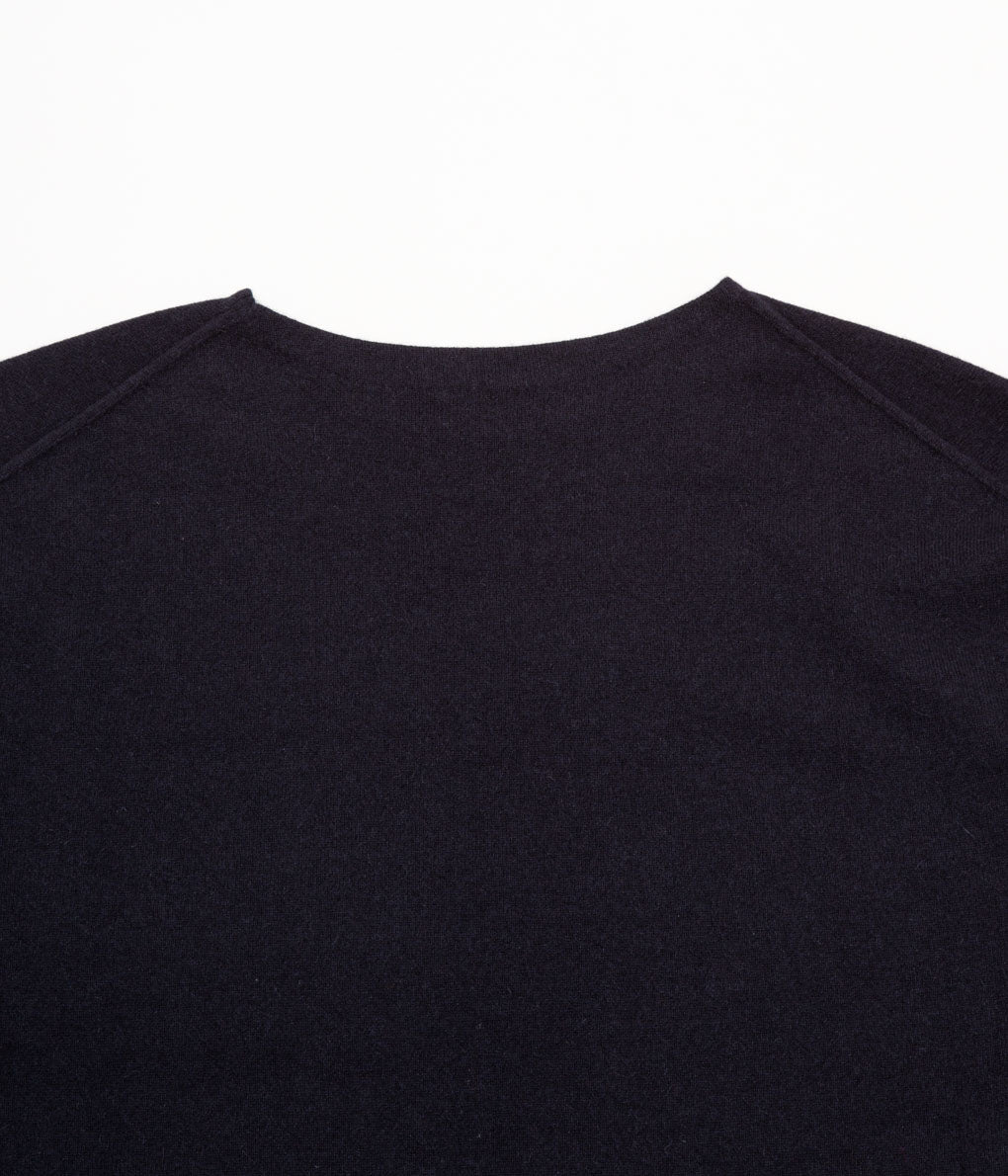 COMOLI "カシミヤ コモリニット"(NAVY)
