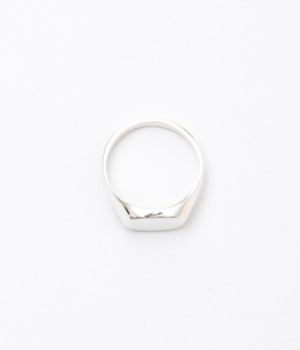 HERNAN HERDEZ "SMALL IRREGULAR SIGNET"(Sterling Silver)