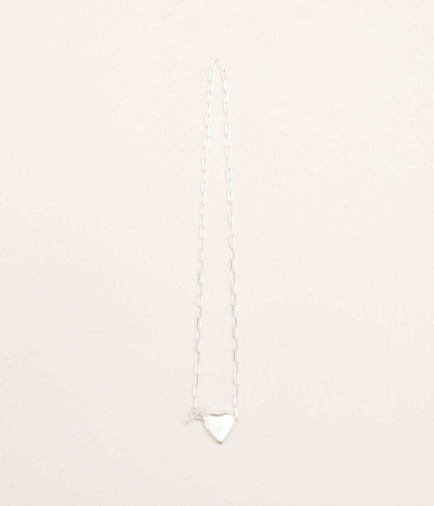 KNOBBLY STUDIO "PETITE HEART LOCKET" (SILVER)