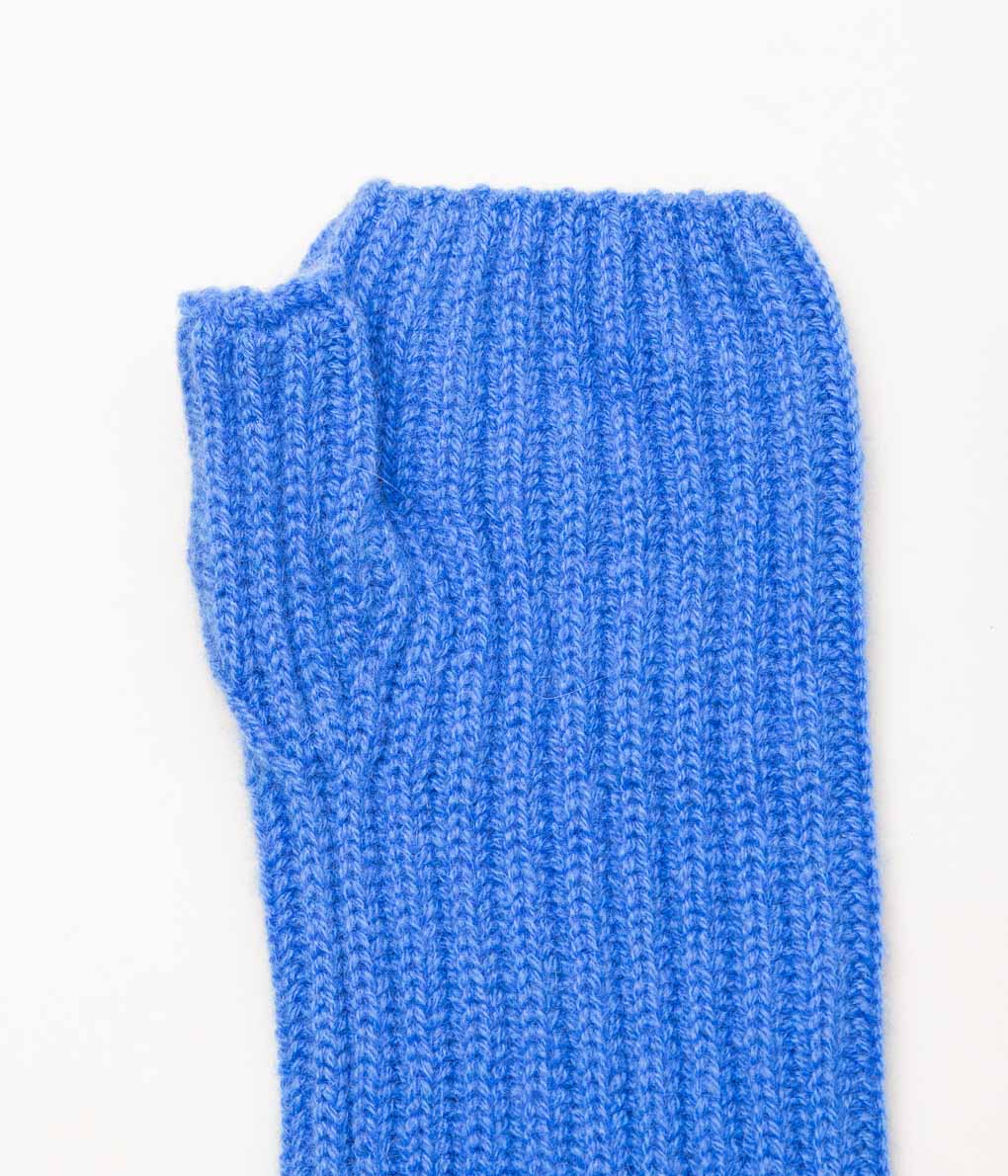 JOHNSTONS OF ELGIN"CASHMERE RIBBED WRISTWARMER"(SD4991/ORKNEY BLUE)