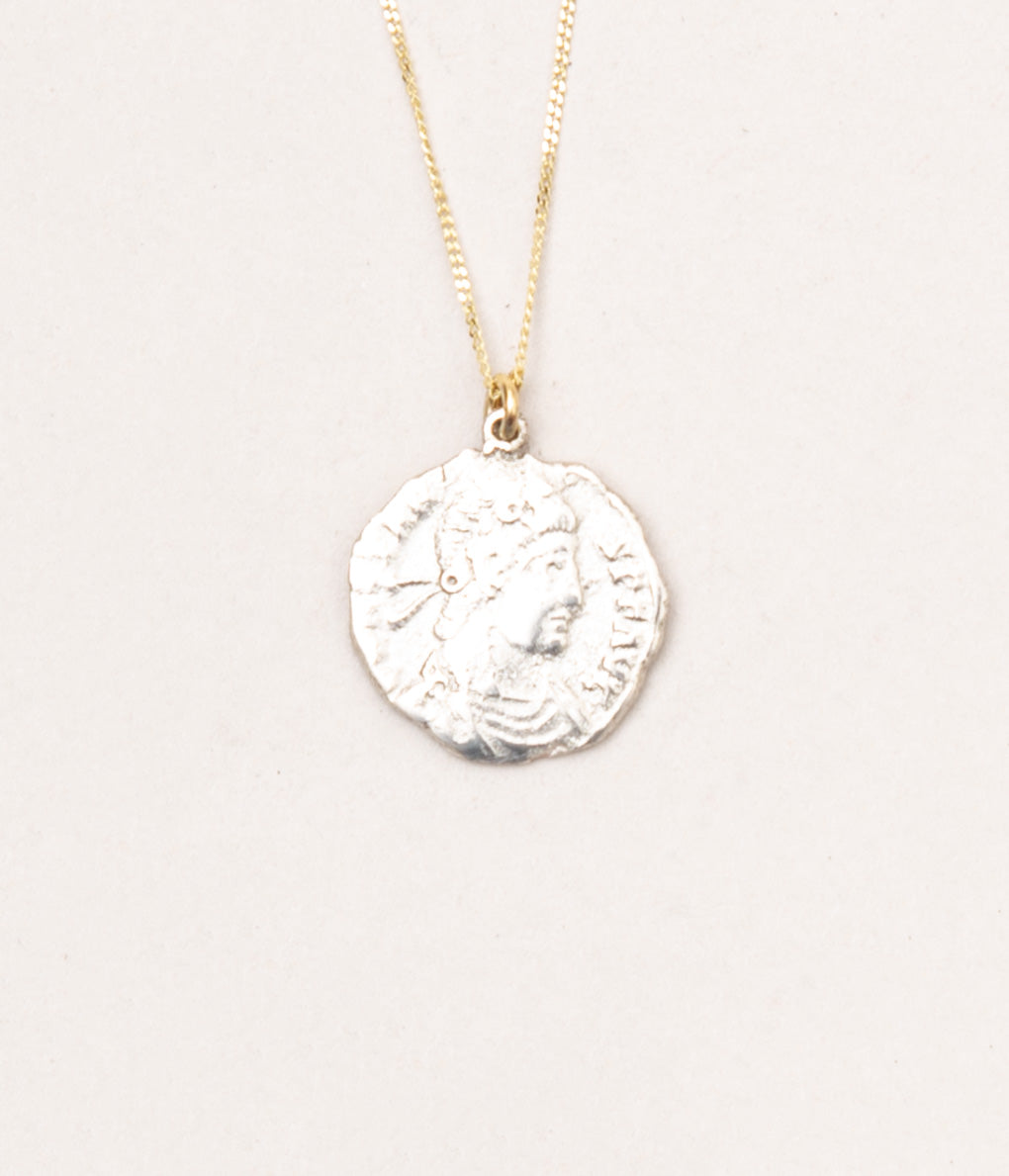 ORNAMENT&CRIME "ROMAN COIN NEW SERIES NECKLACES SILVER WITH 9K GOLD"(SILVER WITH 9K GOLD)