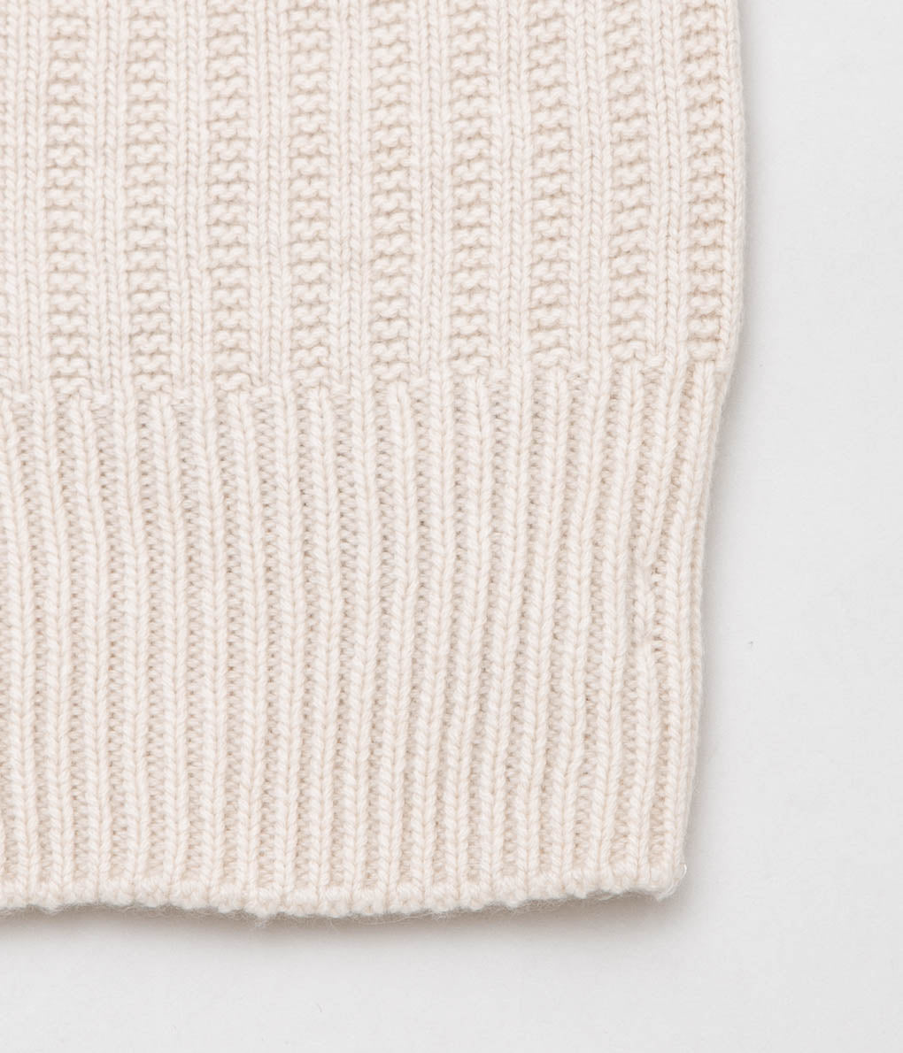 JOHNSTONS OF ELGIN"CASHMERE TEXTURED RIB SNOOD HOOD"(SA0079/CHAMPAGNE)