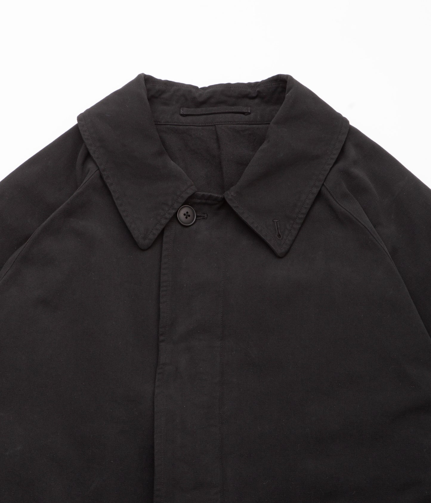 COMOLI ''製品染 バルカラーコート'' (BLACK)