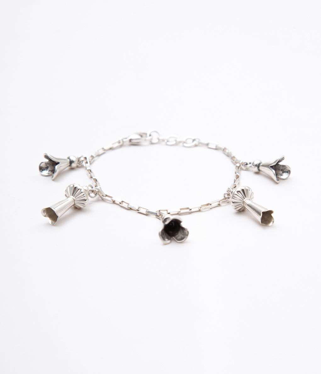 DINEH "METAL SQUASH BLOSSOM BRACELET"(STERLING SILVER)