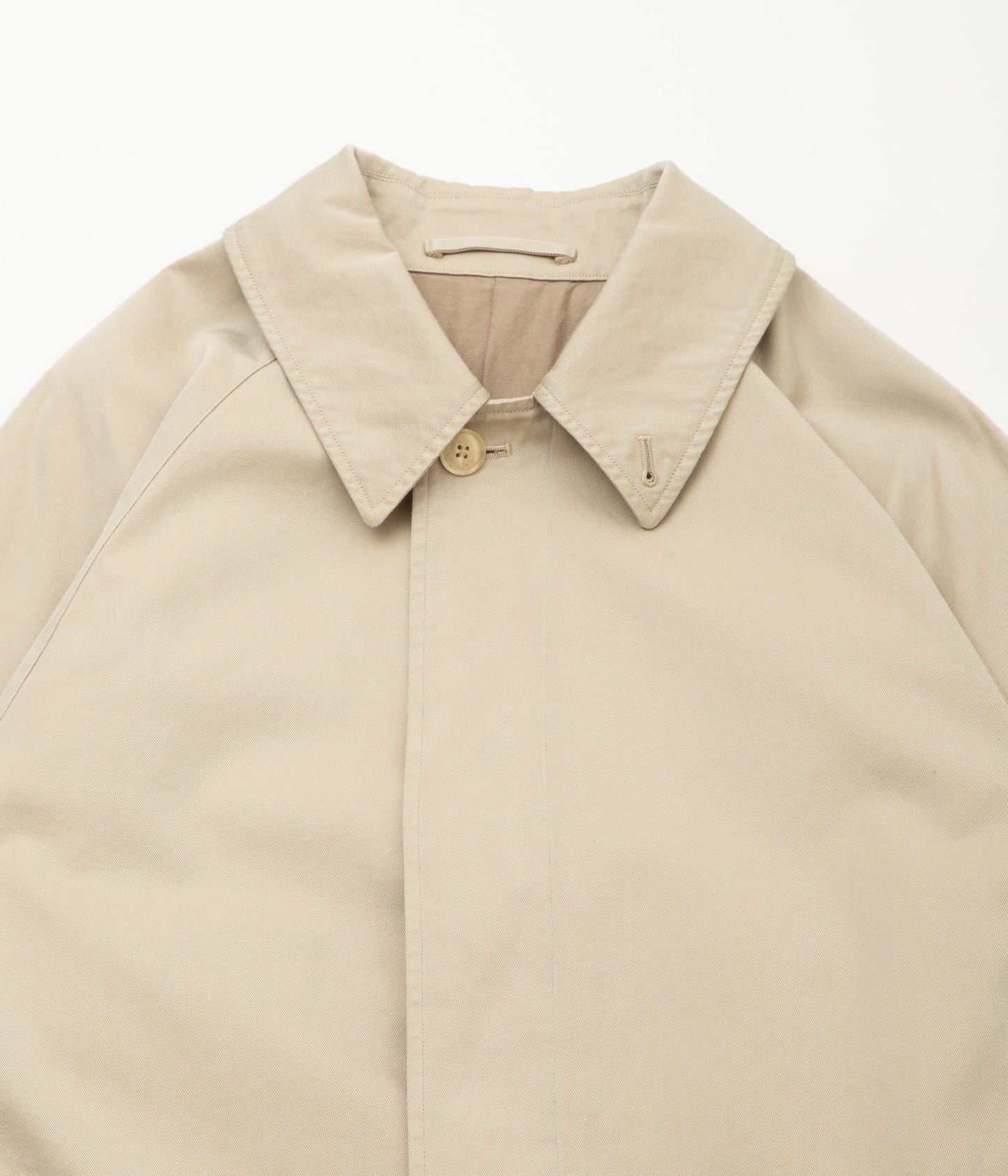COMOLI ''コットンギャバ バルカラーコート'' (BEIGE)