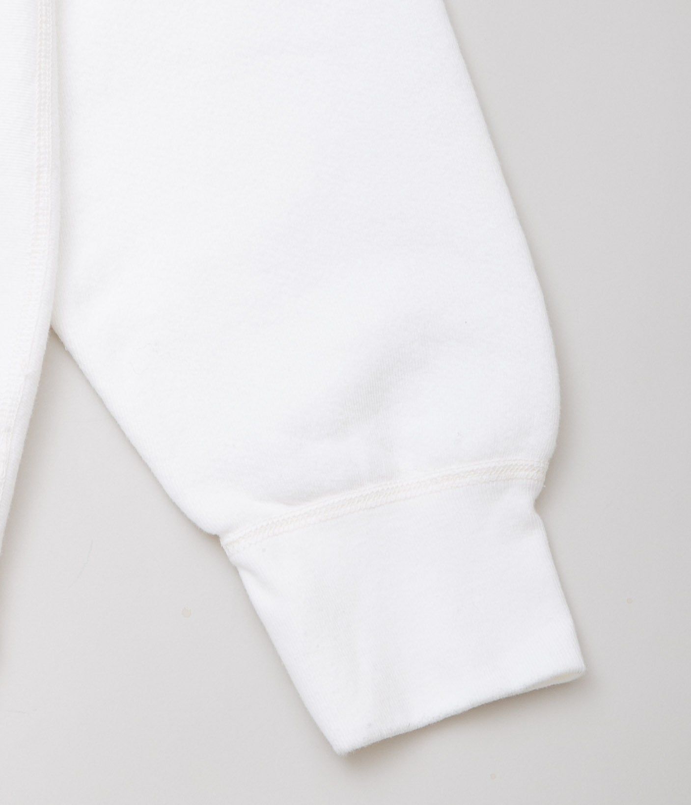 SOFT GOODS "9OZ FLEECE CREW NECK SWEAT"(WHITE)