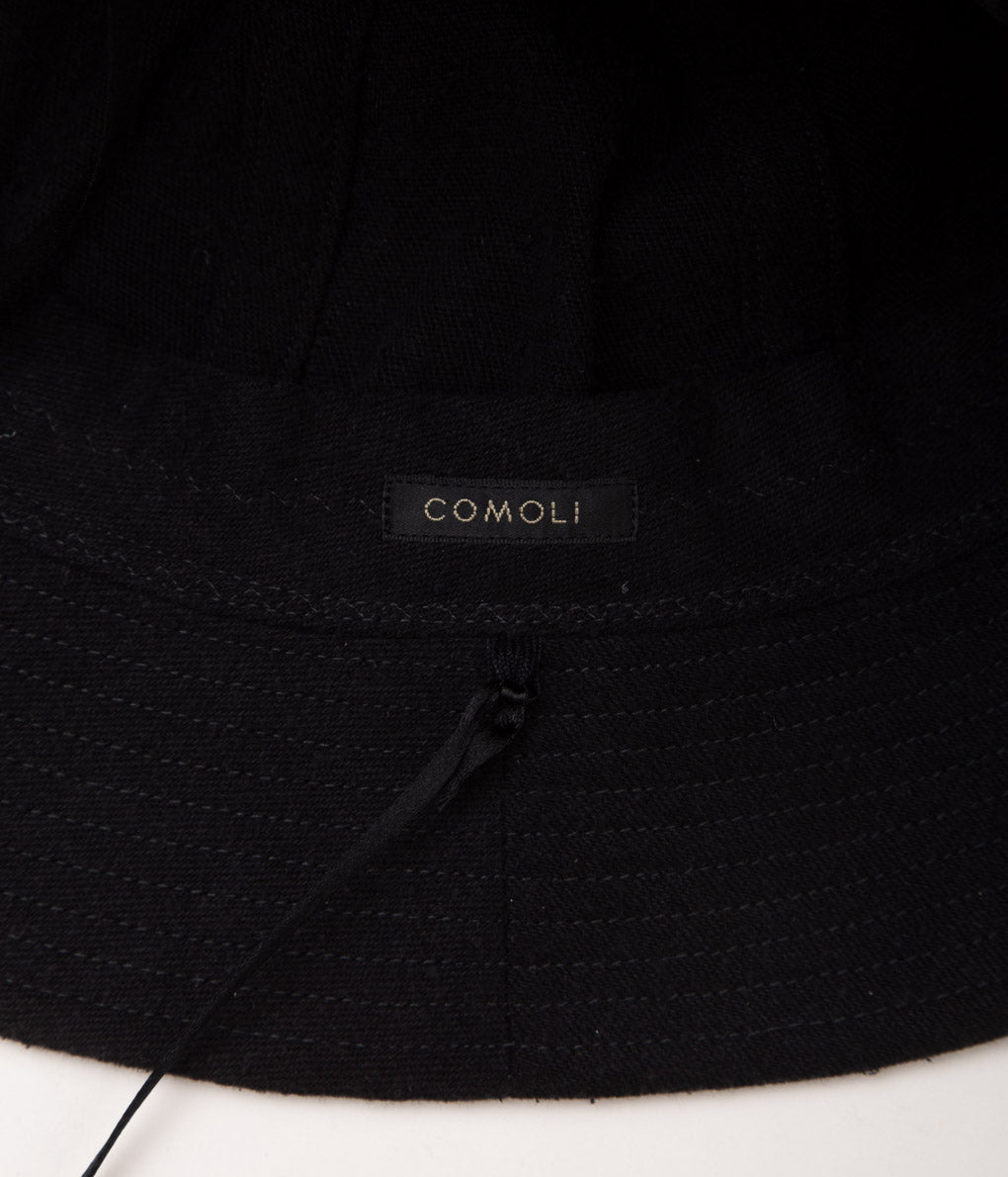 COMOLI''シルクネップ ハット''(BLACK)