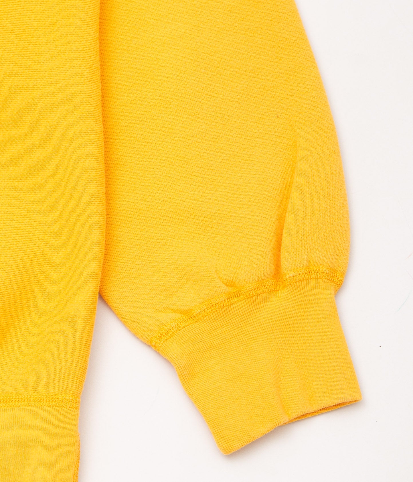 SOFT GOODS "9OZ FLEECE CREW NECK SWEAT"(ATHLETIC GOLD)