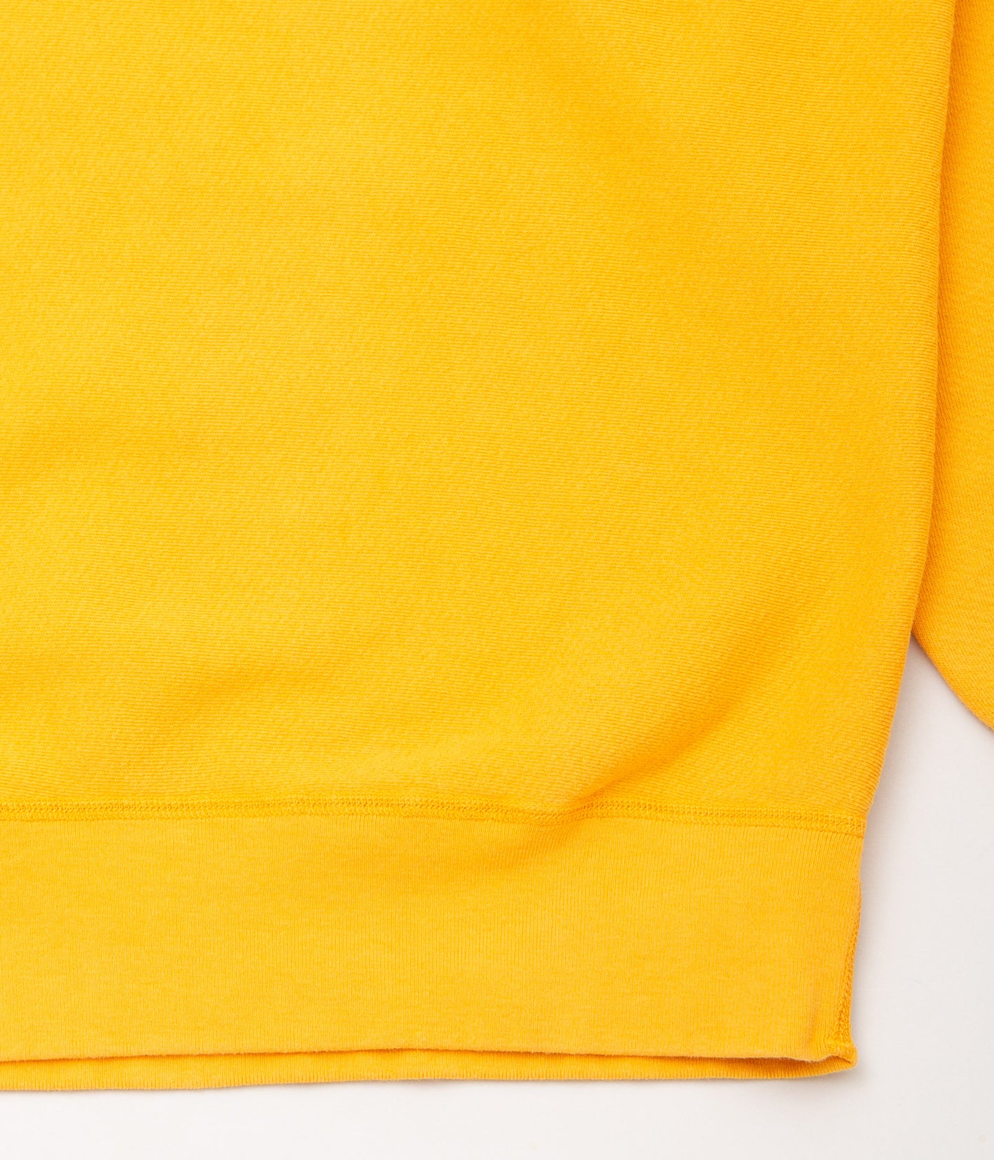 SOFT GOODS "9OZ FLEECE CREW NECK SWEAT"(ATHLETIC GOLD)
