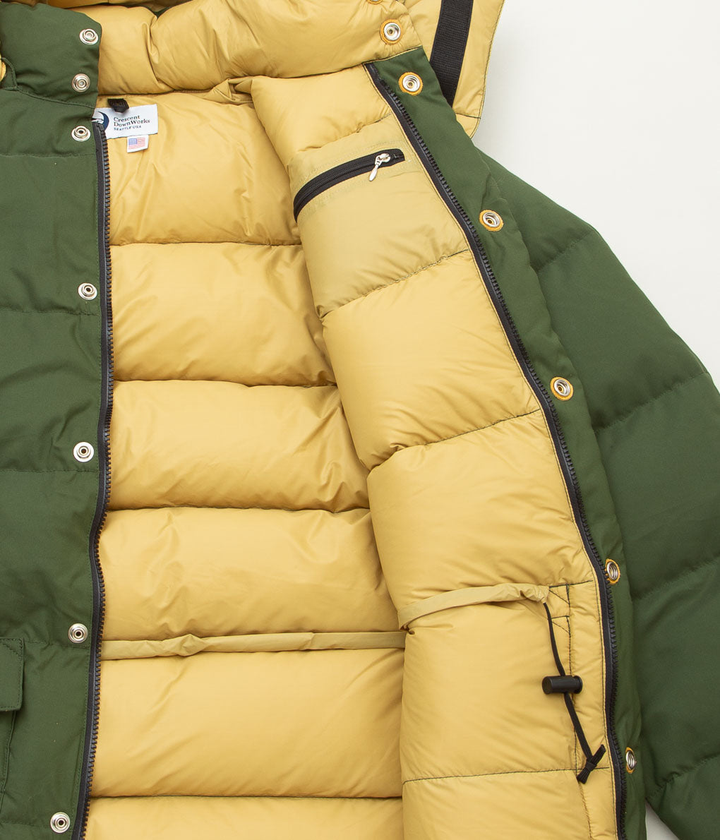 CRESCENT DOWN WORKS "CLASSICO DOWN PARKA"(OLIVE/KHAKI)