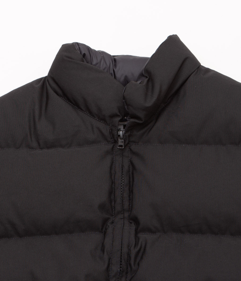 CRESCENT DOWN WORKS "NORTH BY NORTHWEST VEST"(BLACK/BLACK)