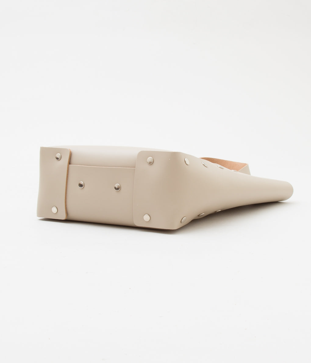 HENDER SCHEME "ASSEMBLE HAND BAG TALL M"(BEIGE)