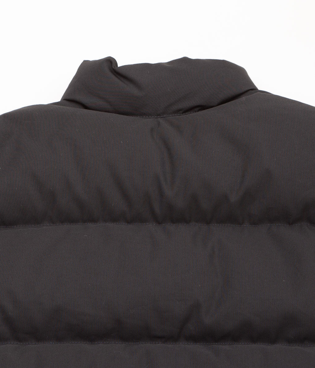 CRESCENT DOWN WORKS "NORTH BY NORTHWEST VEST"(BLACK/BLACK)