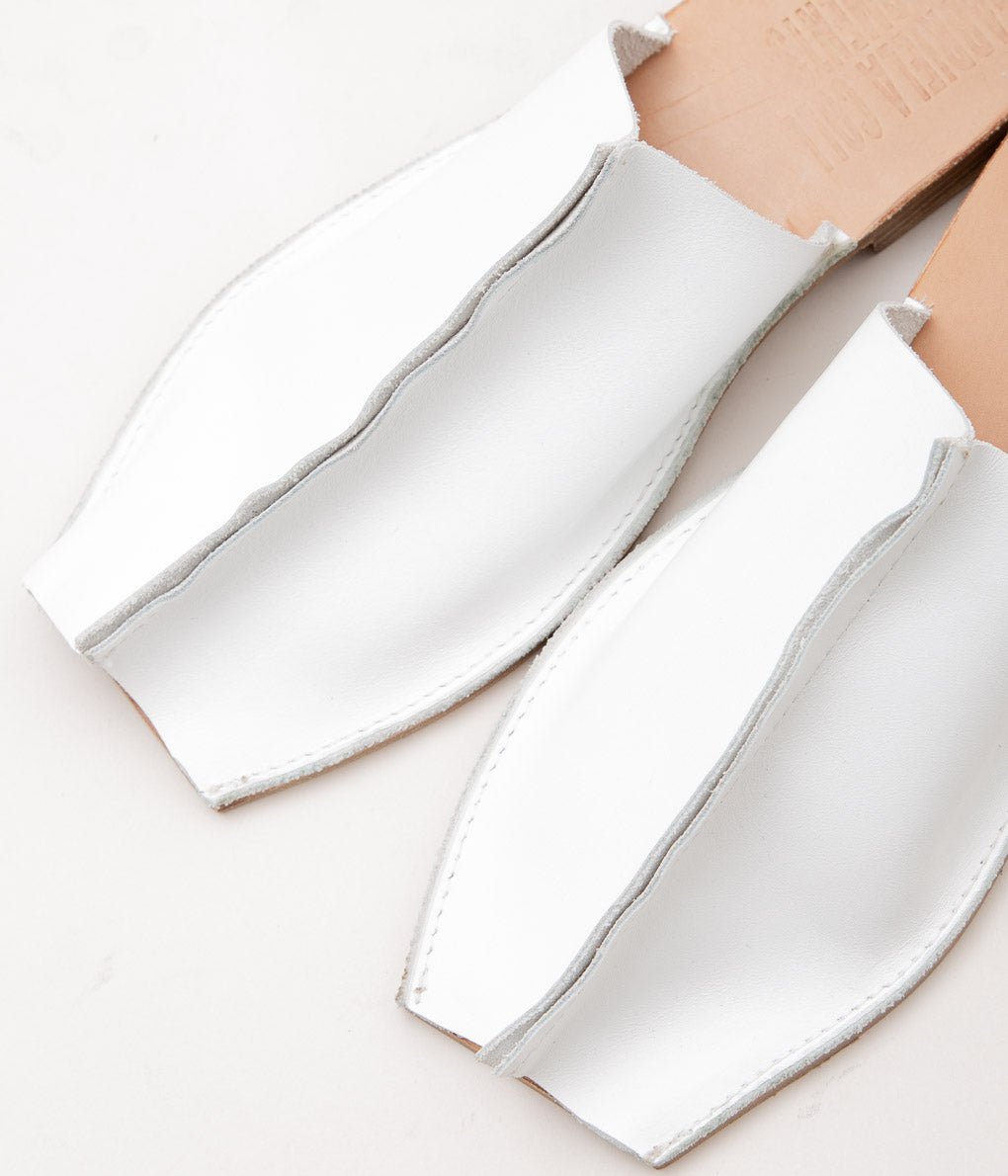 GABRIELA COLL GARMENTS "NO.7 BABOUCHE"(WHITE)
