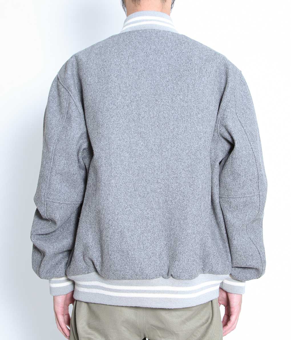 モデル身長:179cm / 着用サイズ:L
