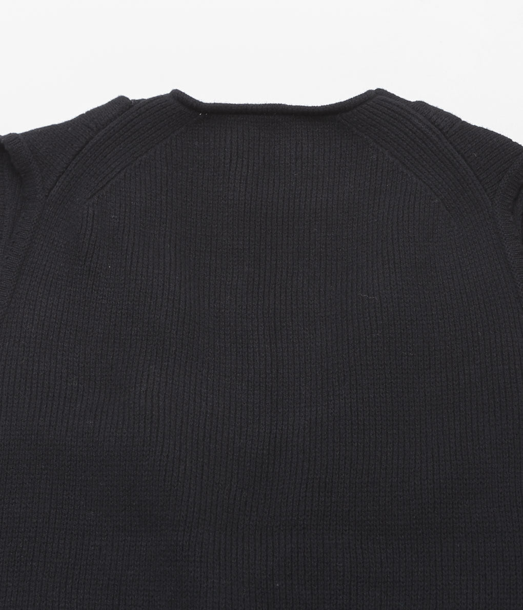 LEA BOBERG''KNITTED V NECK VEST (SCOTTISH LAMBSWOOL)'' (BLACK)