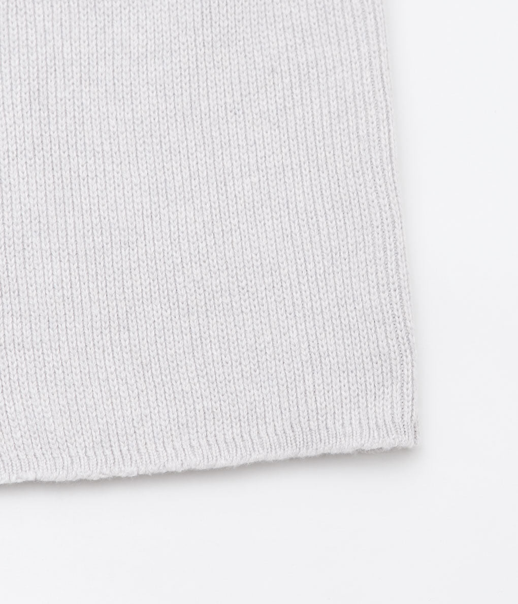 LEA BOBERG''KNITTED V NECK VEST (SCOTTISH LAMBSWOOL)'' (STONE)