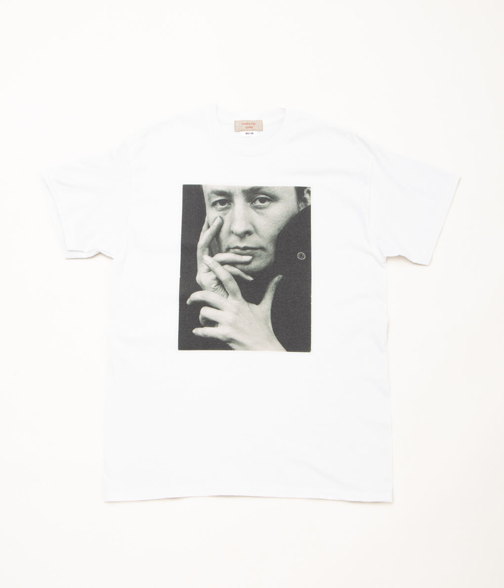 GEORGIA O'KEEFFE "T SHIRTS GEORGIA O'KEEFFE, 1918"(WHITE)