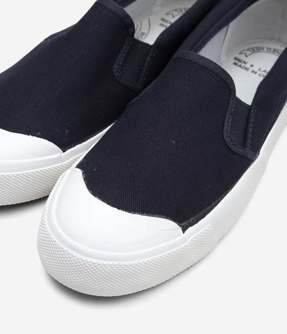 FEDERAL PRISON INDUSTRIES PRODUCTS '' SLIP-ON'' (NAVY)