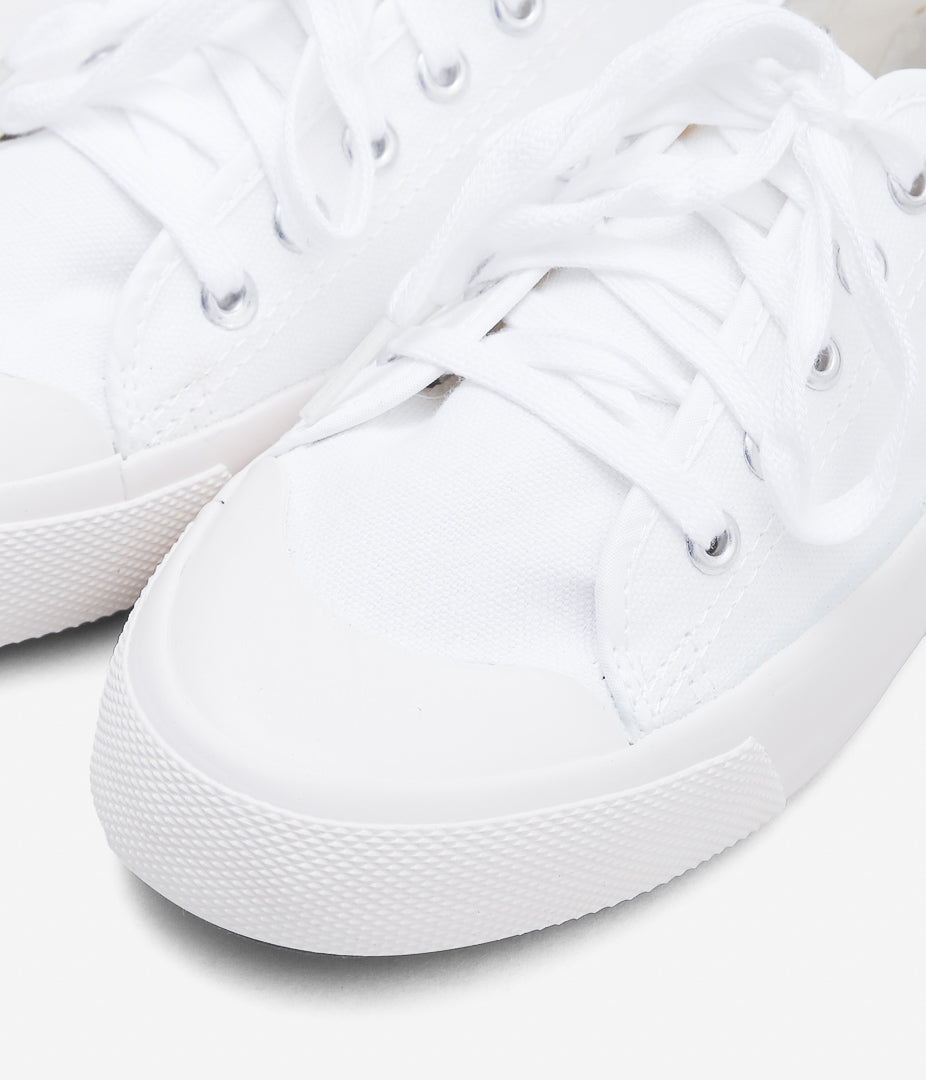 FEDERAL PRISON INDUSTRIES PRODUCTS '' BASKETBALL SNEAKER'' (WHITE)