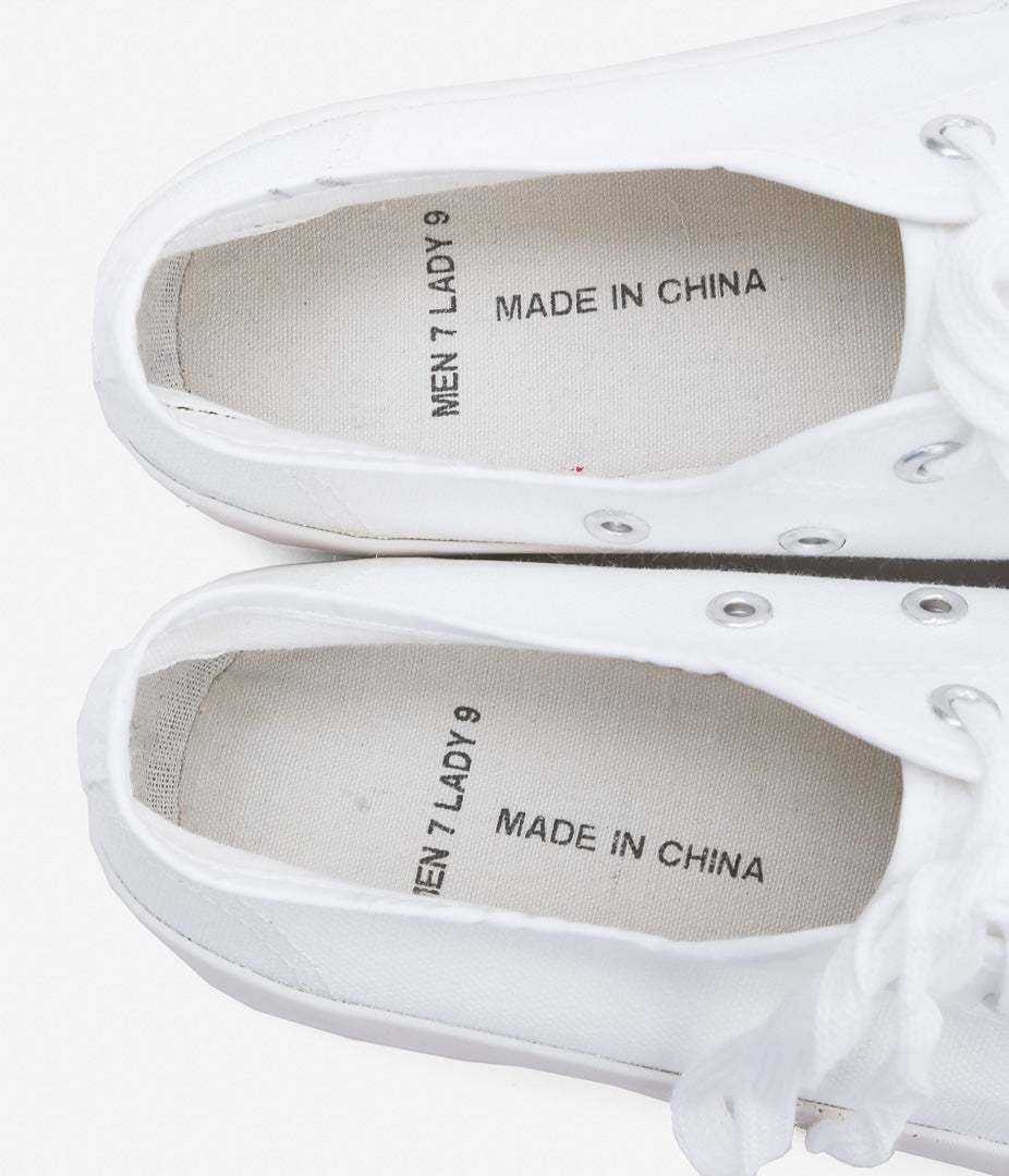 FEDERAL PRISON INDUSTRIES PRODUCTS '' BASKETBALL SNEAKER'' (WHITE)