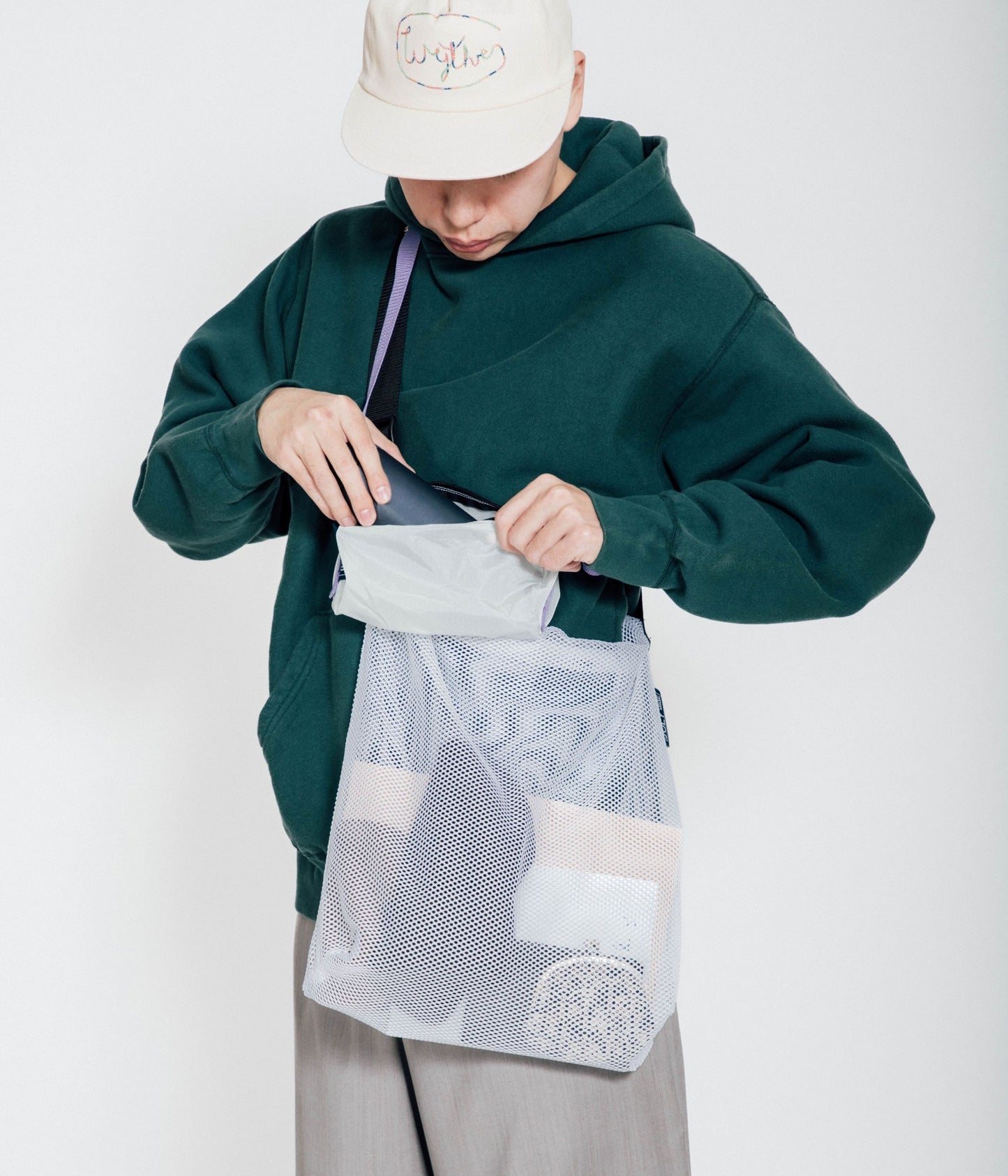JULY NINE '' TOOL BAGS'' (WHITE/PURPLE)