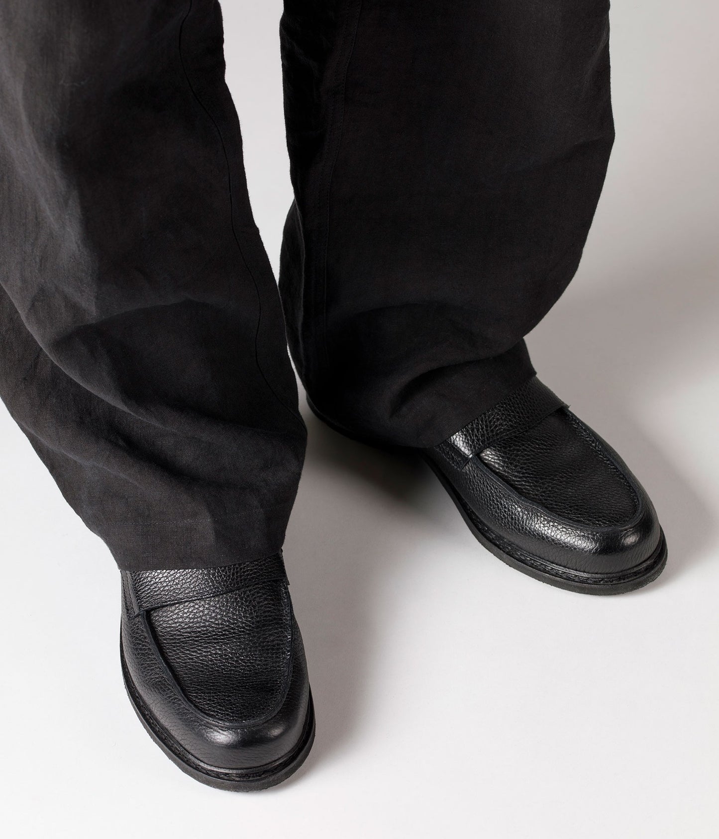 ARPENTEUR ''MIRAGE MOC'' (BLACK GRAINED CALF LEATHER)