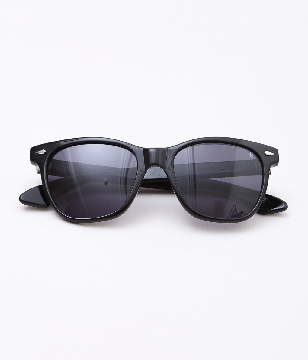 AMERICAN OPTICAL ``SARATOGA'' (BLACK)