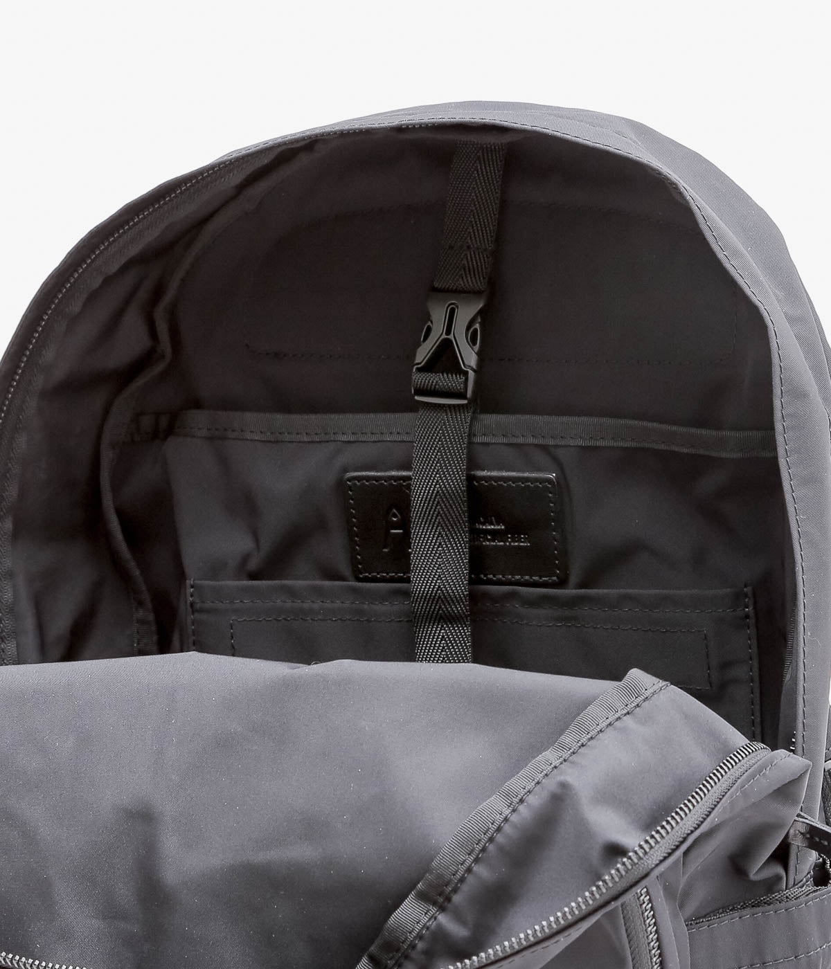 AMIACALVA ''GABARDINE BACKPACK'' (BLACK)