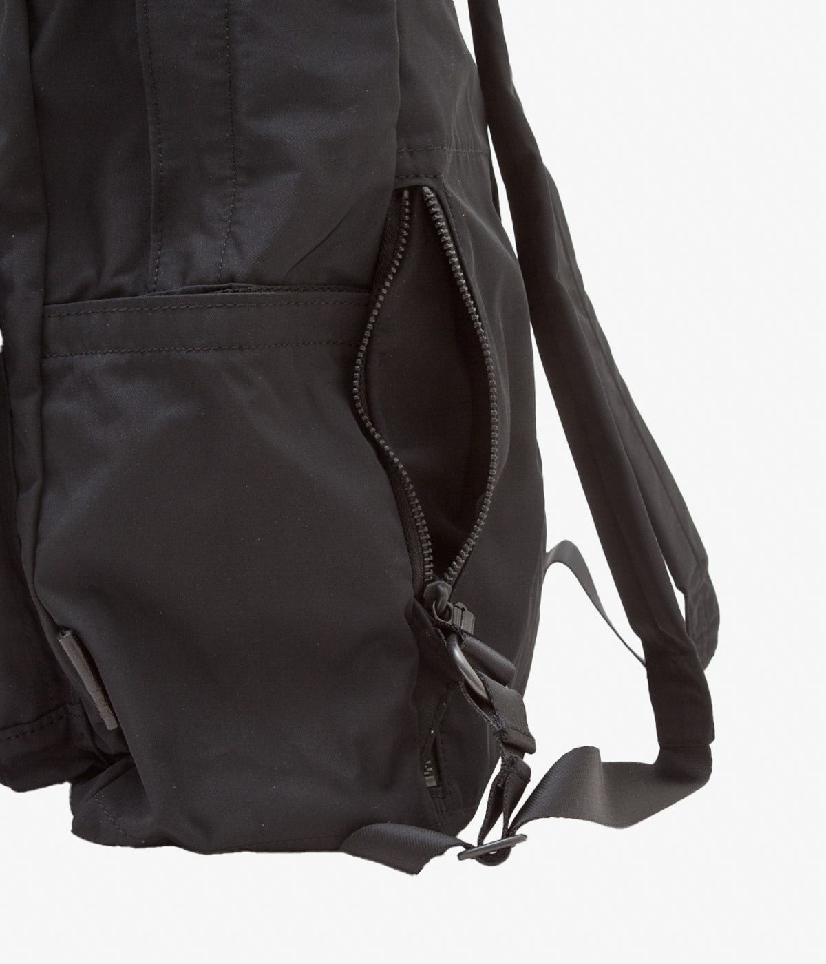 AMIACALVA ''GABARDINE BACKPACK'' (BLACK)