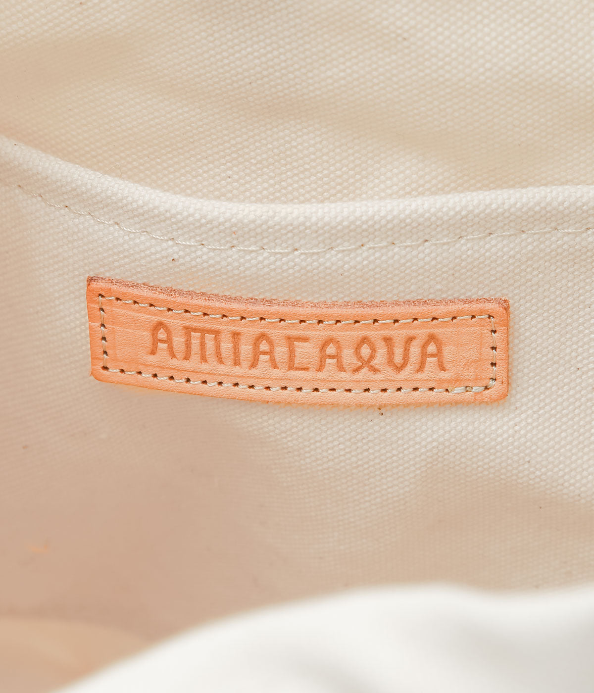 AMIACALVA ''WASHED CANVAS 4POCKETS TOTE (S)'' (WHT)