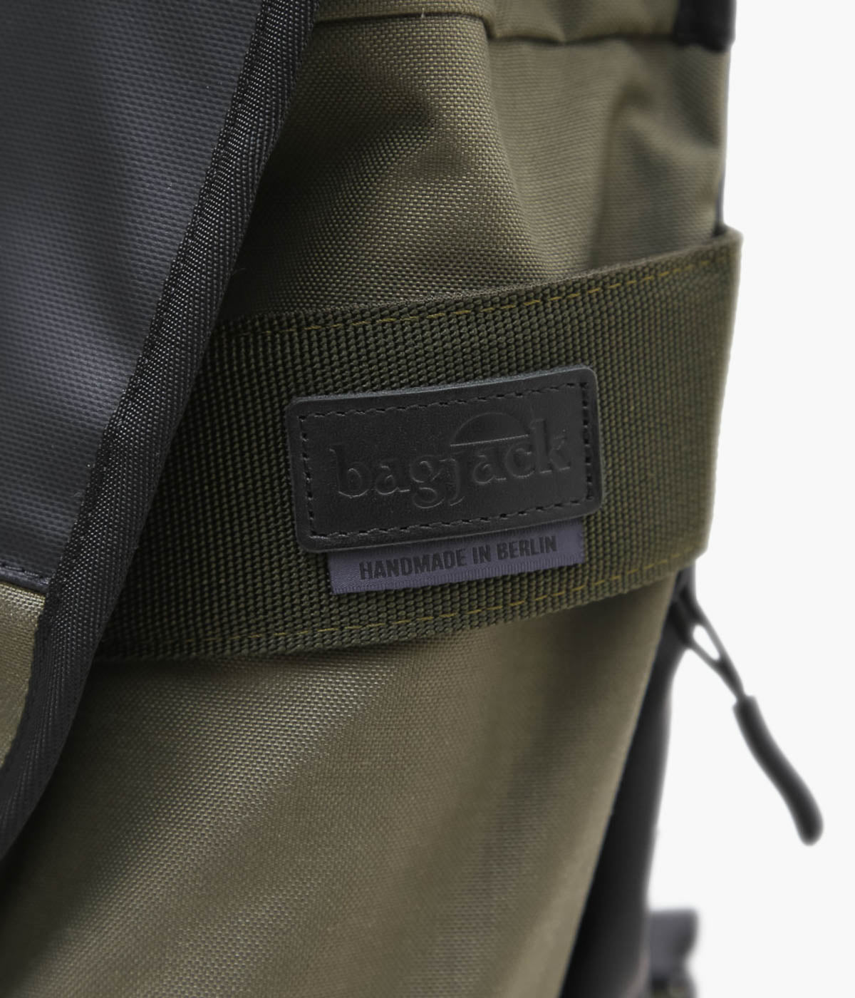 BAGJACK ''NXL MESSENGER M MAIDEN CUSTOM'' (OLIVE×BLACK)