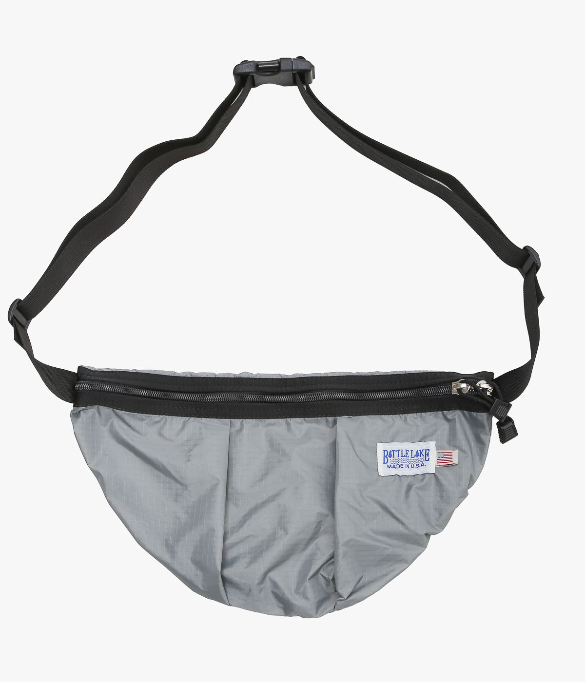 BATTLE LAKE ''BANANA SHOULDER'' (SILVER) – THE STORE BY MAIDENS