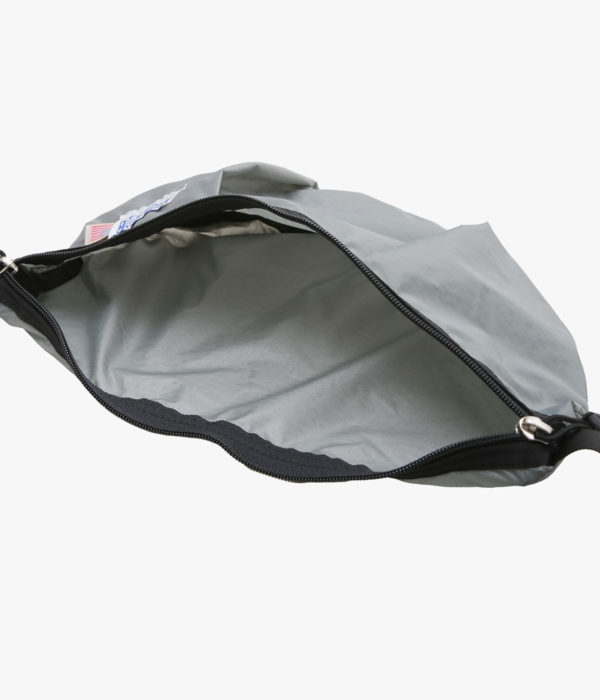 BATTLE LAKE ''BANANA SHOULDER ''(실버)