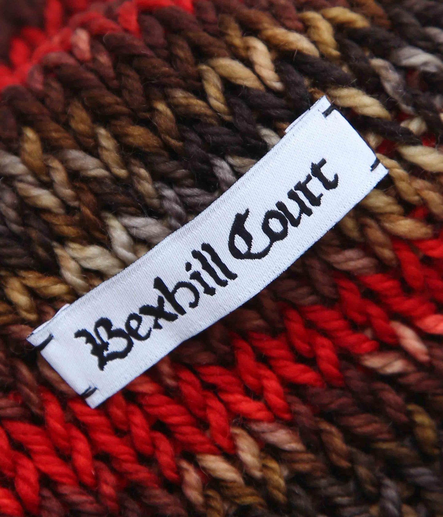 BEXHILL COURT ''CUFF BEANIE'' (BARK)