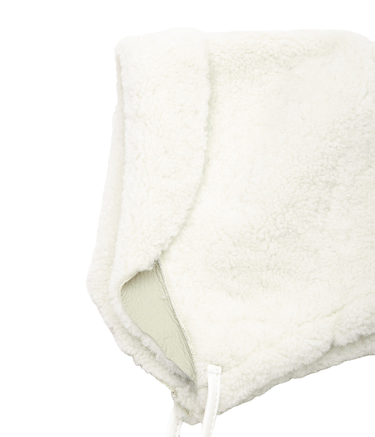 CAWLEY ''SHEARLING BONNET'' (CHALK)