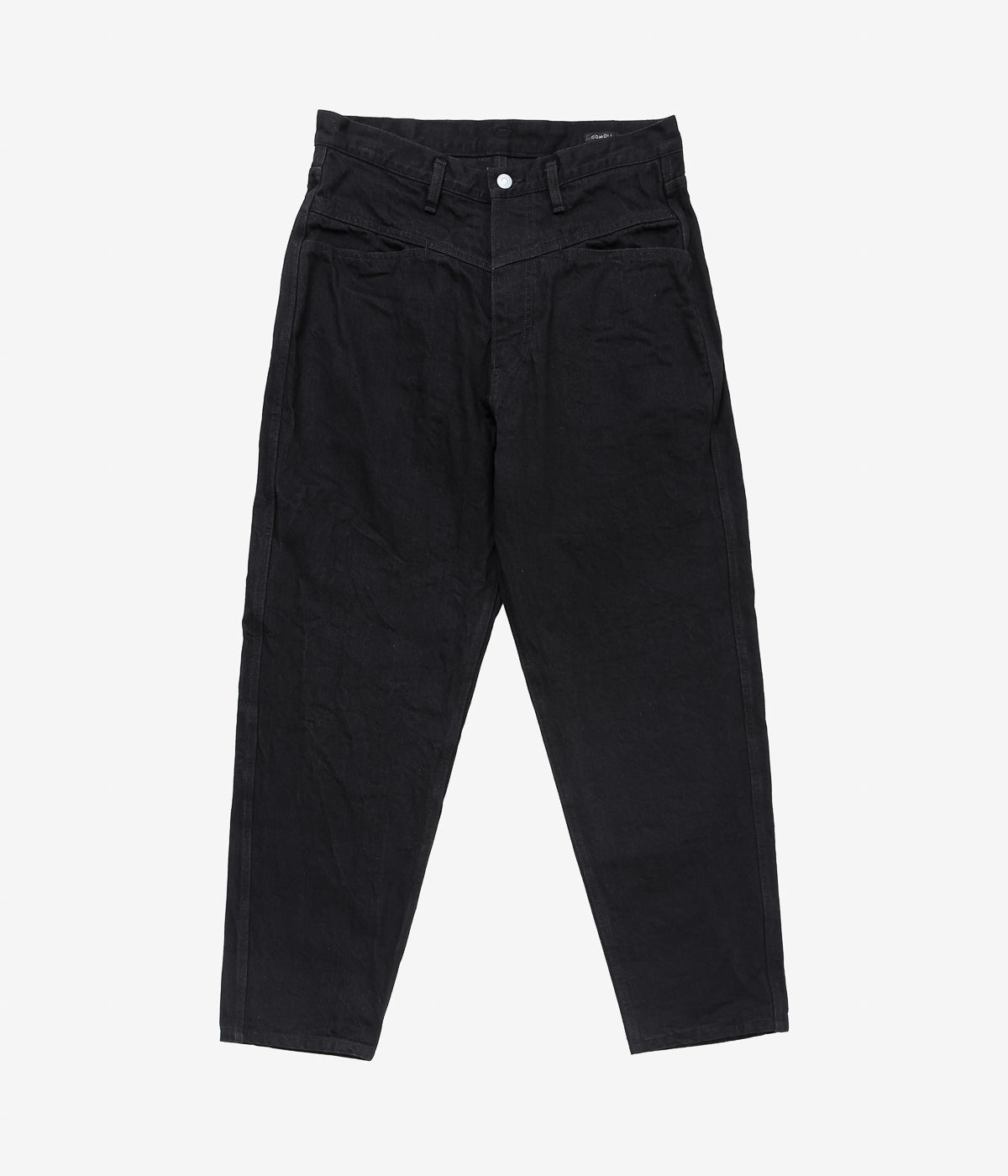 COMOLI ''ブラックデニム テーパードパンツ'' (BLACK)