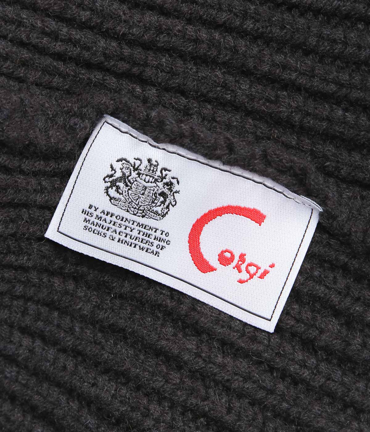 CORGI ''8PLY CASHMERE POM POM HAT'' (PEAT)