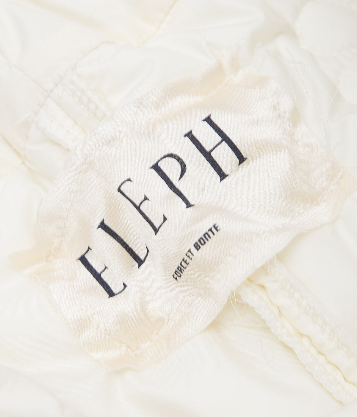 ELEPH ''SINT PUFF PANTS'' (OFF WHITE)