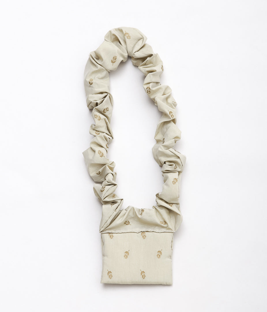 ELEPH ''TINY RUFFLE BAG'' (GOLD)