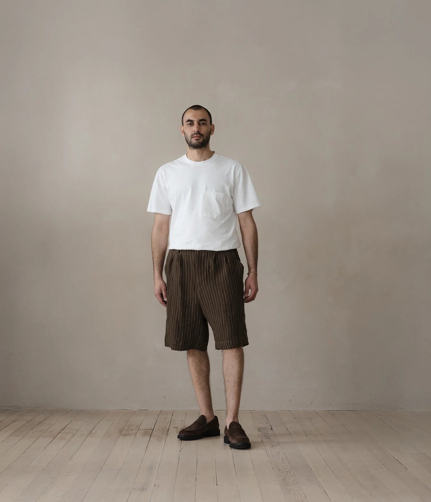 EVAN KINORI ''TWO PLEAT SHORT'' (BROWN)