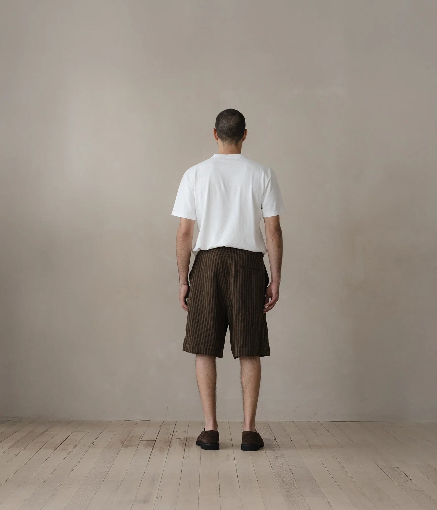 EVAN KINORI ''TWO PLEAT SHORT'' (BROWN)