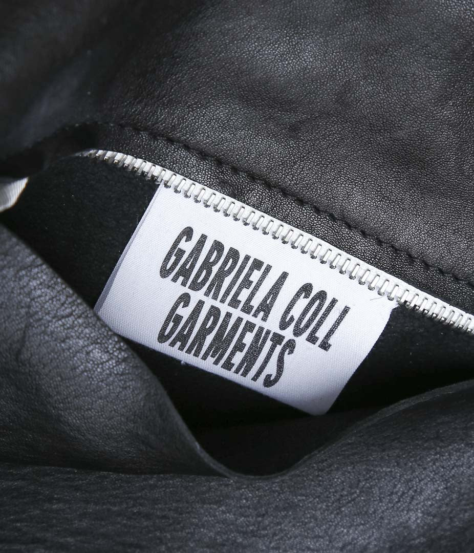 GABRIELA COLL GARMENTS ''NO.131 GATHERED CROSSED LEATHER BAG'' (BLACK)