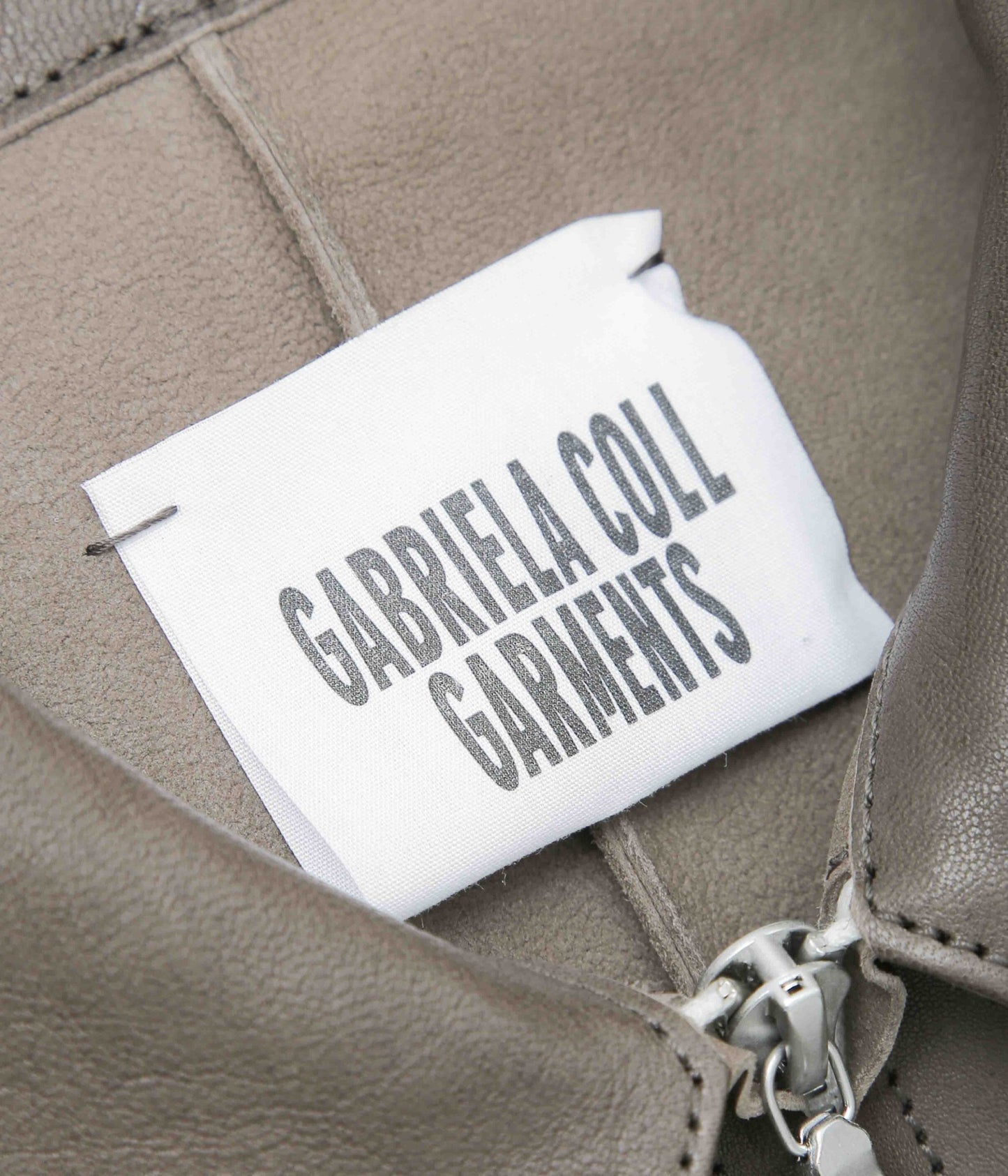 GABRIELA COLL GARMENTS "NO.285 LEATHER POCKET JACKET" (DUST)